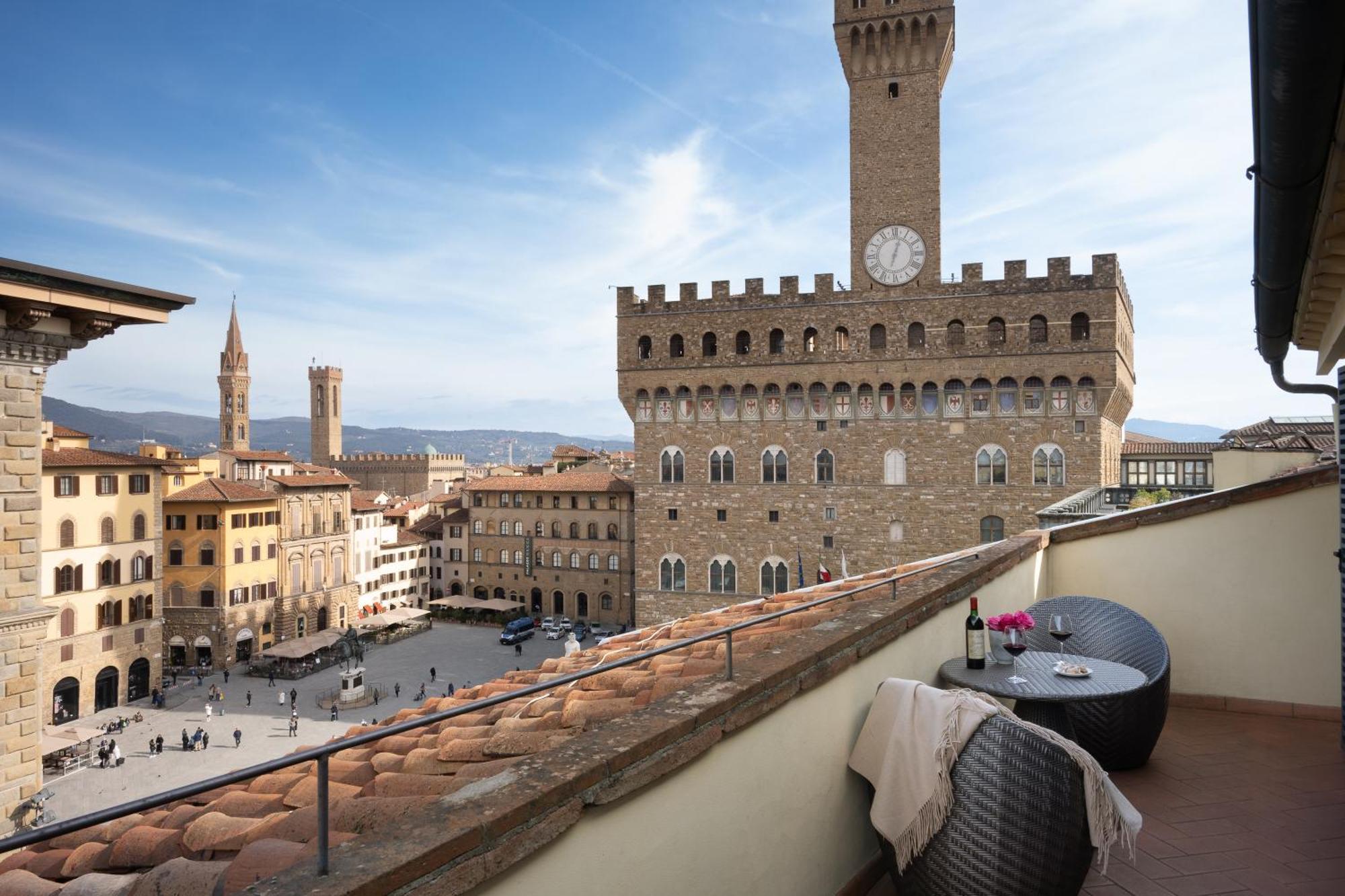 Relais Piazza Signoria Apartahotel